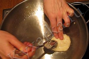 Рецепт ленивых беляшей на сковороде